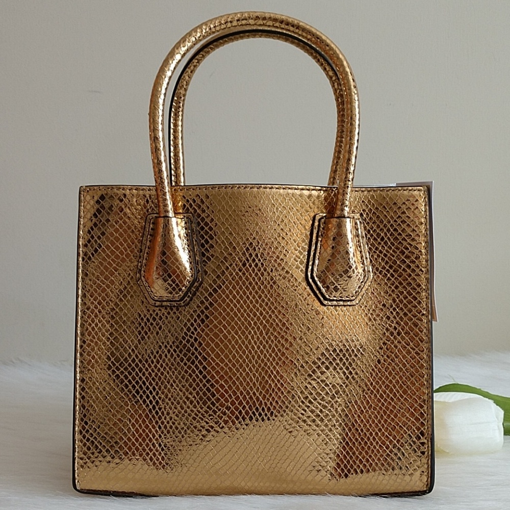 ❌🌷BEAUTIFUL AUTHENTIC MICHAEL KORS TOTE.nwt - Picture 3 of 8
